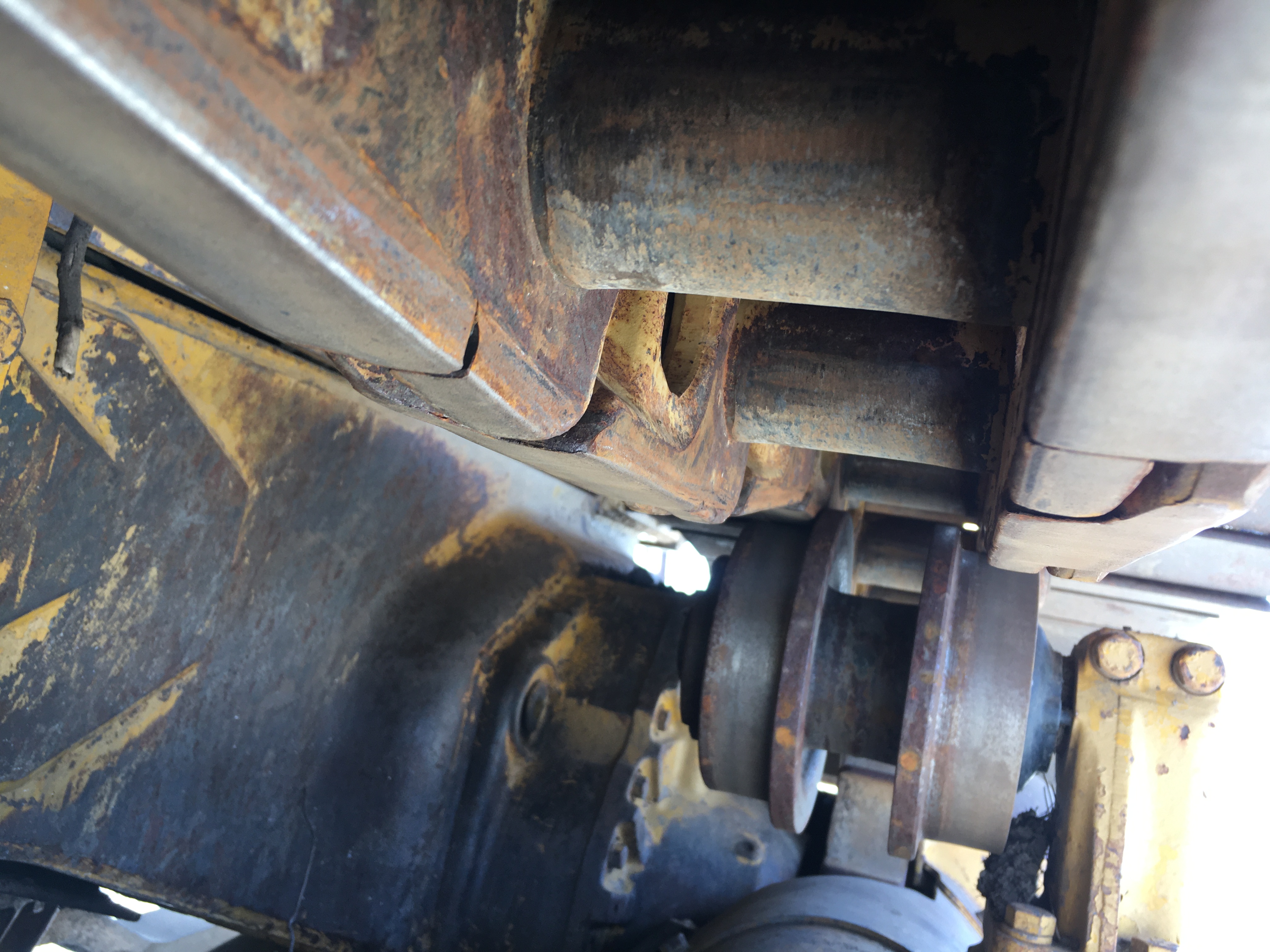 ./imagenes/INVOICE/2019/16680/TRACTOR CAT D6C (21).JPG